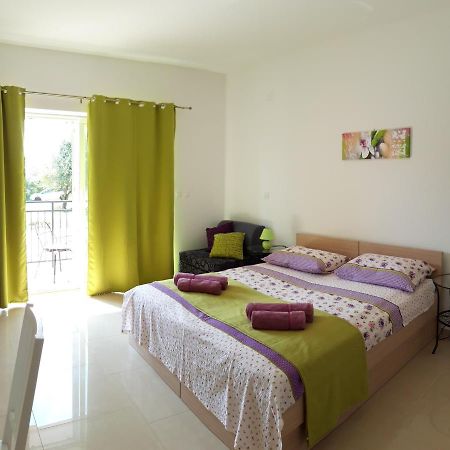 Mare And Terra Apartments Rabac Exterior photo